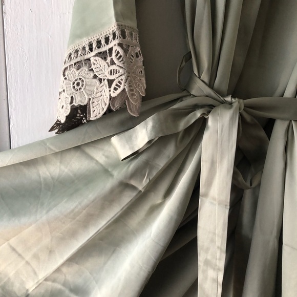 Kennedy Blue Sage Green Satin Robe - Picture 4 of 6